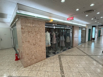 【外観】 | ソリオ１　店舗事務所 | 現況　物販店