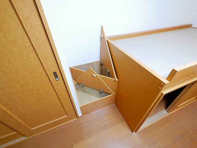 レオパレス悠のその他|ベッド