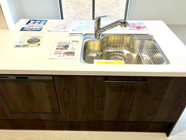 Terrechez　高松市東山崎町のキッチン|コンパクトなキッチンで掃除もラクラク