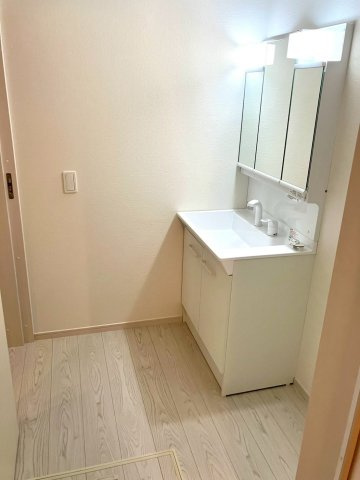 Terrechez　高松市東山崎町の独立洗面台