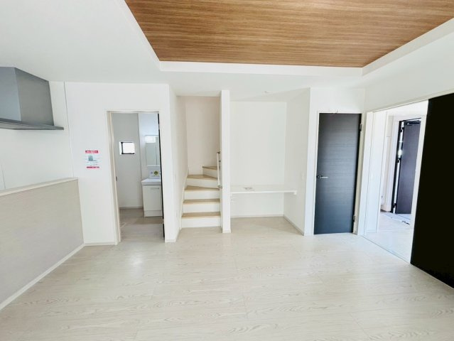 ケイアイエルデ／菊池郡大津町１期／１号棟の居間・リビング|完成済みの物件！即案内可能です！当日内覧・夜間の内覧OK！