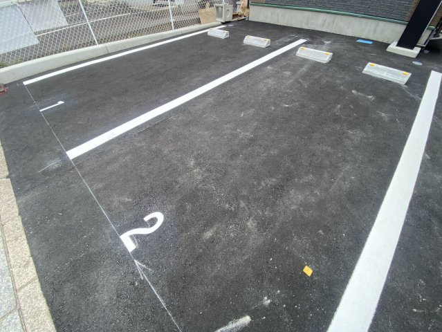 【新築】ドミール幸の駐車場