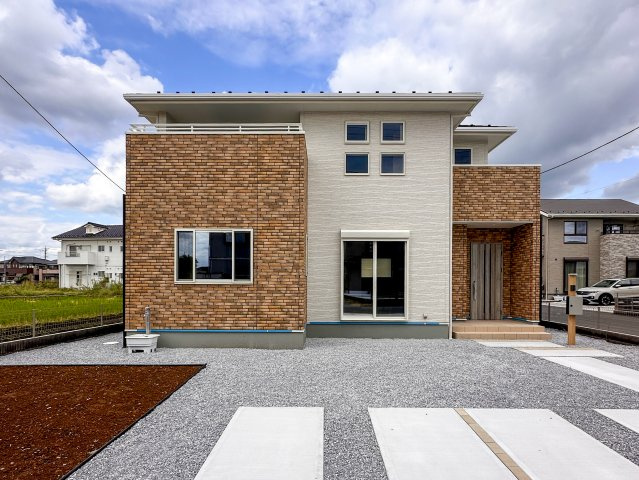 ワイウッドコート古河市女沼第1期の画像