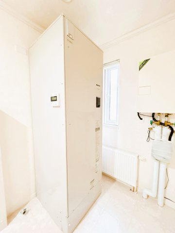 【発電・温水設備】 | 紋別郡遠軽町南町１丁目３－２８　中古売家 | 【リフォーム後】電気温水器から灯油ボイラーに交換致しました。