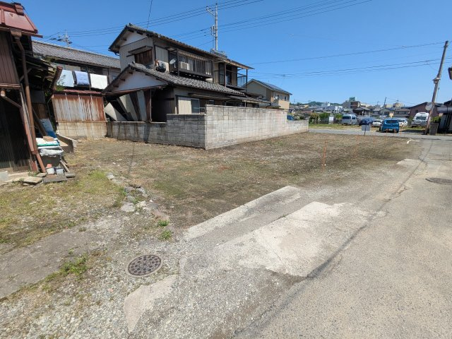 売土地　安中三丁目の外観|静かな環境です。