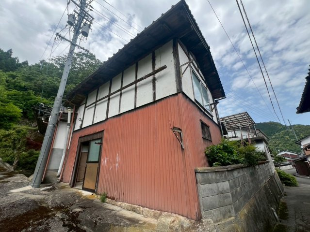 【中古　戸建て】用瀬町古用瀬の画像