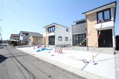 【前面道路含む現地写真】 | 早稲田全4棟3号棟