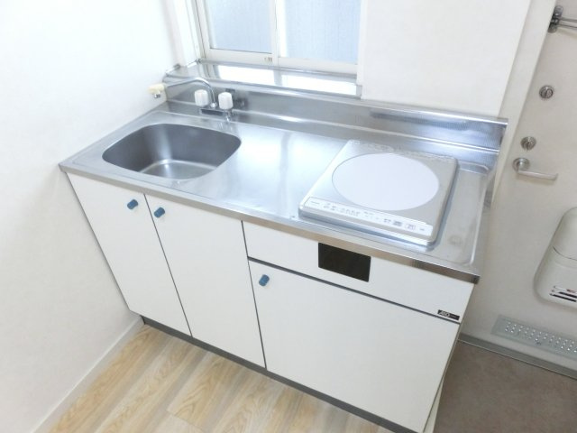 メゾンデュ・ヴィスタリアのキッチン|きれいなキッチンです