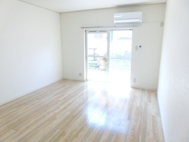 メゾンデュ・ヴィスタリアの居間・リビング|おしゃれな居間です