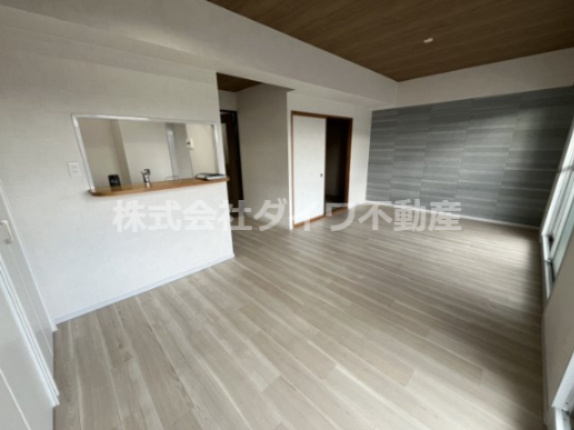 アリア31レジデンスの居間・リビング