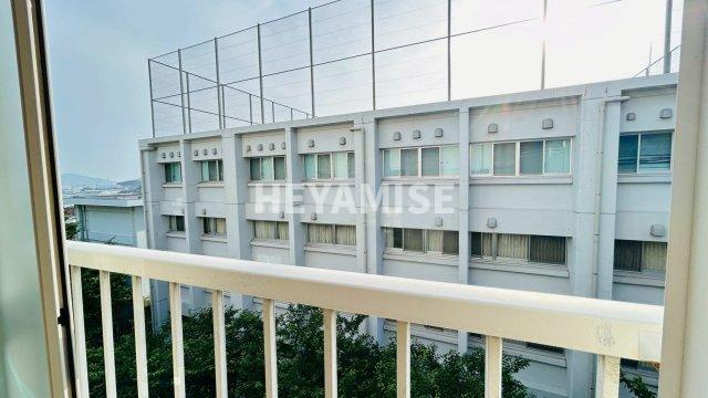 Apartment Grus 銭座の展望
