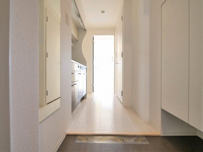 【玄関】 | セレニテ北久宝寺 | きれいな玄関です