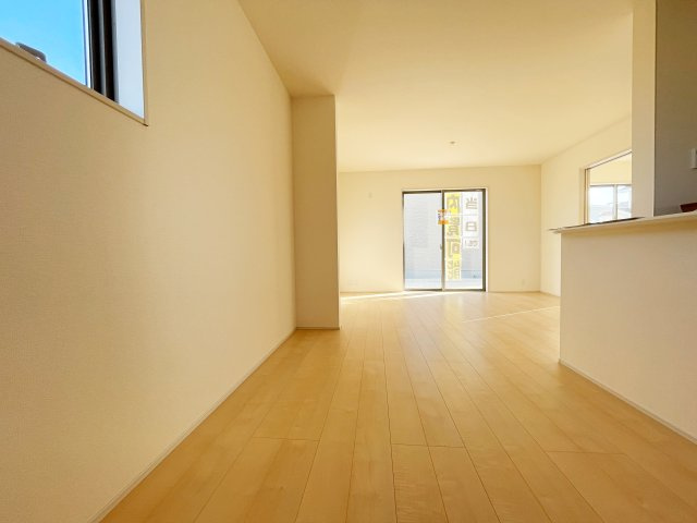 新築戸建・建売　いわき市平泉崎第8　Livele Garden　全8棟の前面道路含む現地写真