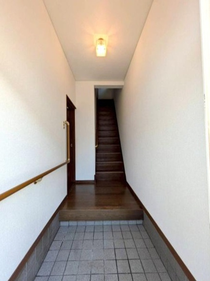 【玄関】 | 山科区四ノ宮小金塚　中古戸建