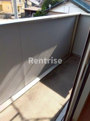 ヒルズ馬見塚のバルコニー