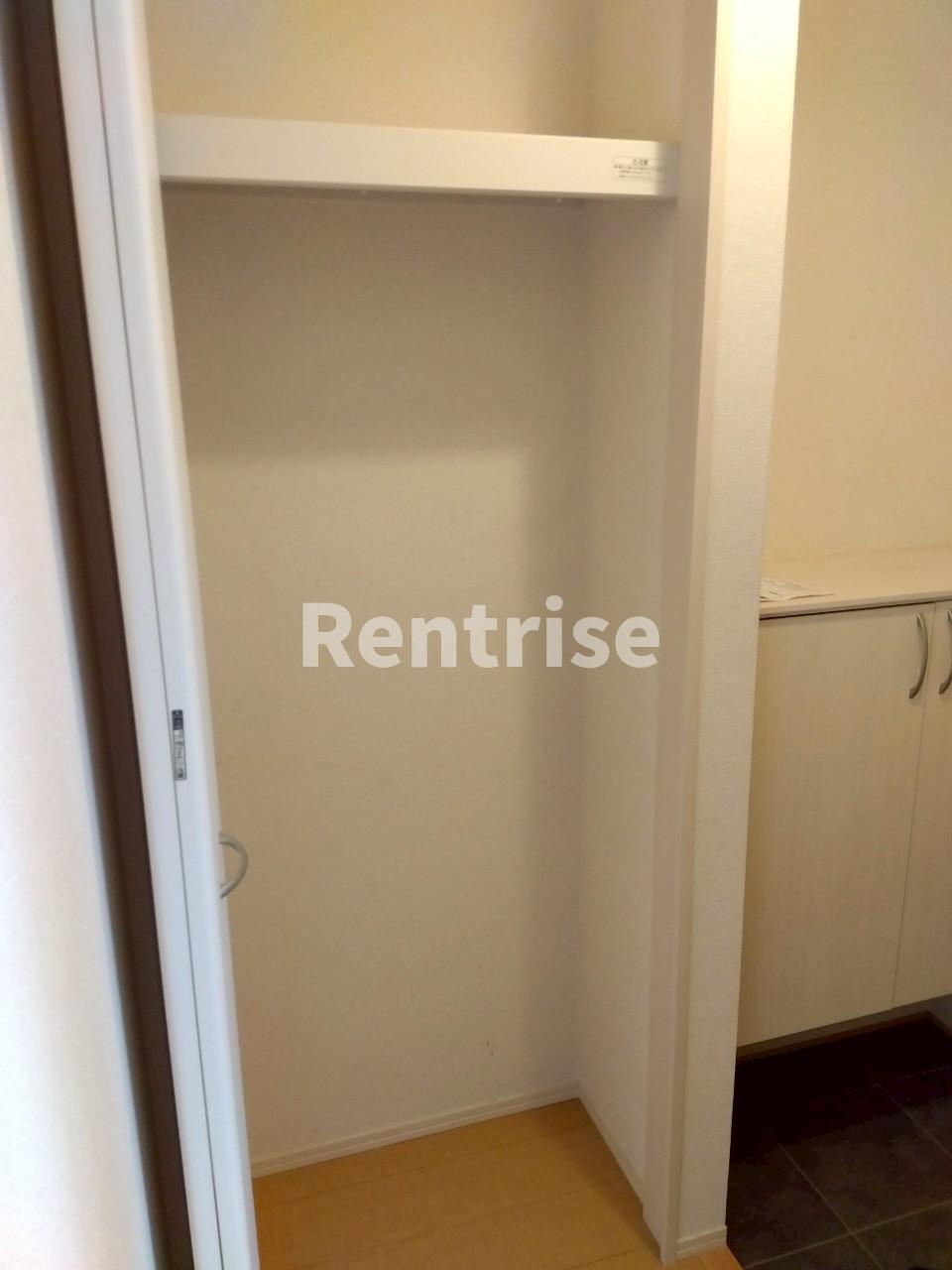 ヒルズ馬見塚の収納