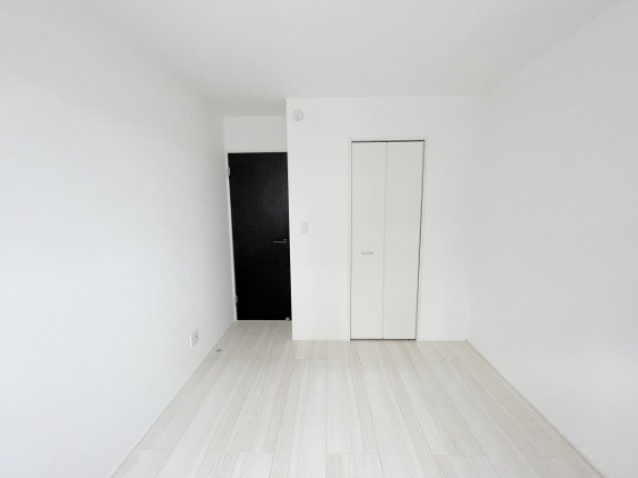 新築戸建・建売　会津若松市藤原二丁目　GRAFARE　全3棟の洋室|ウォークインクローゼット2か所完備！スッキリを保って居室を広く使えます。