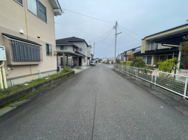 新築戸建・建売　会津若松市藤原二丁目　GRAFARE　全3棟の前面道路含む現地写真|いつでもご案内可能です！お気軽にお問い合わせください！