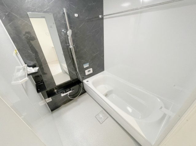 新築戸建・建売　会津若松市藤原二丁目　GRAFARE　全3棟の浴室|浴室乾燥機付きのバスルームは一年中快適♪雨天時の衣類乾燥も可能です！
