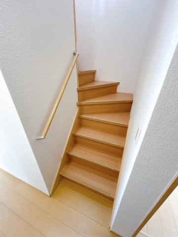 草津市青地町の内装