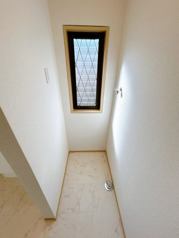 草津市青地町の洗面所