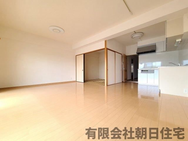 【居間・リビング】 | ネオハイツ松江 | おしゃれな居間です