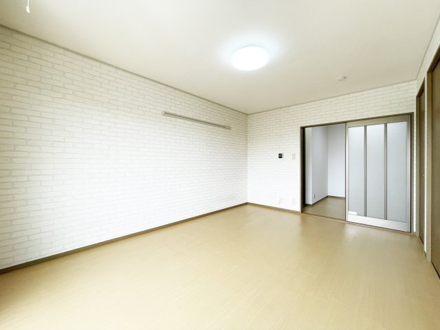 フロラシオン川内　Ⅱ棟の居間・リビング