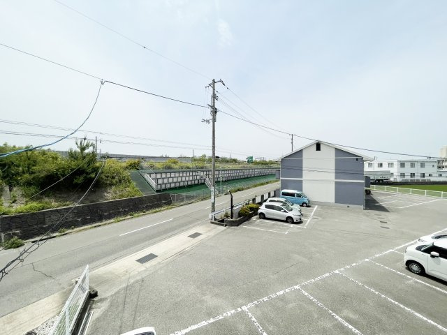 フロラシオン川内　Ⅱ棟の駐車場