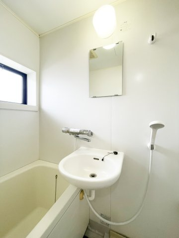 フロラシオン川内　Ⅱ棟の洗面所