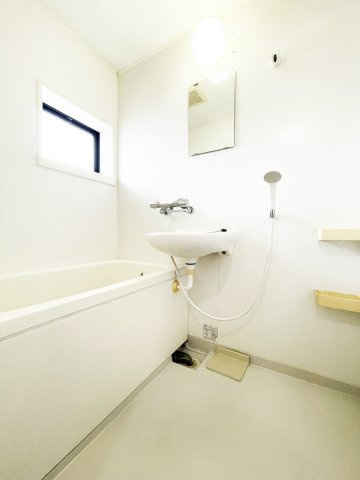 フロラシオン川内　Ⅱ棟の浴室