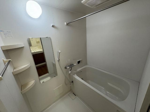 レアルAの浴室|バス