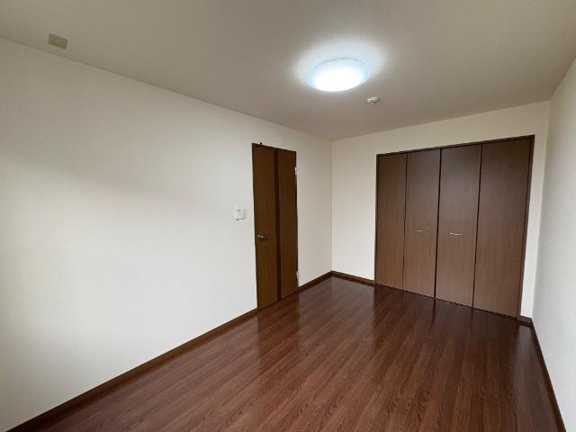 レアルAの内装|洋室