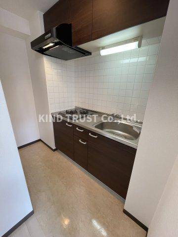 新栄プロパティーTEN8のキッチン|コンパクトなキッチンで掃除もラクラク