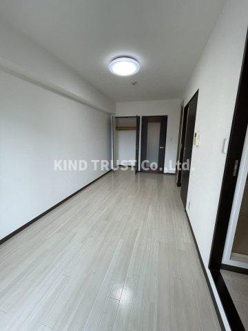 新栄プロパティーTEN8の居間・リビング|ゆったり過ごせるリビングです