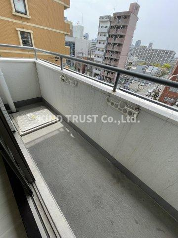 新栄プロパティーTEN8のバルコニー|落ち着いた時間を過ごせるバルコニーです