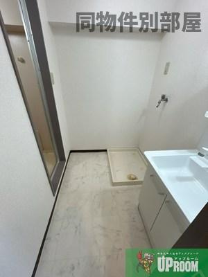 和宏ハイツの玄関