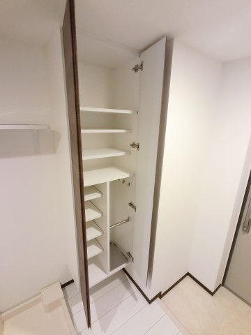 GENOVIA妙典の収納