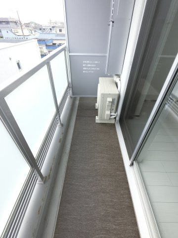 GENOVIA妙典のバルコニー