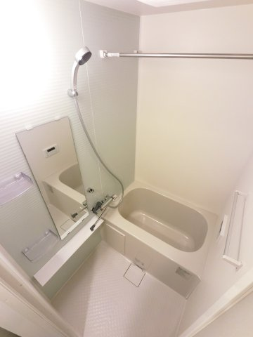 GENOVIA妙典の浴室