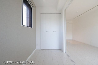 【収納】 | Y’s Nishijin | 別号室の写真になります。現況優先。