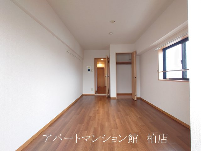 エスペランサMの洋室