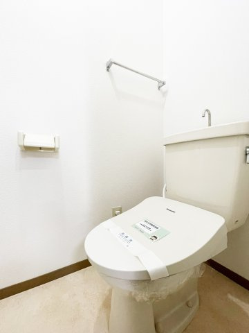 ドミール古川 C棟のトイレ