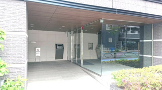 【エントランス】