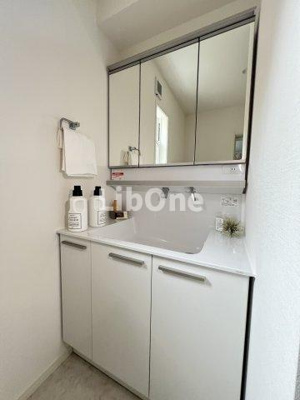 【独立洗面台】 | Garden Terrace 市川国分