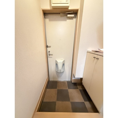【玄関】