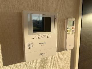 【内装】 | エターナルプレイス | カメラ付インターホン（イメージ）