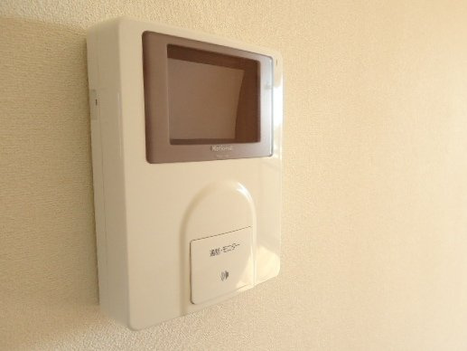 フォレストヴィラ本江の内装|カメラ付インターホン