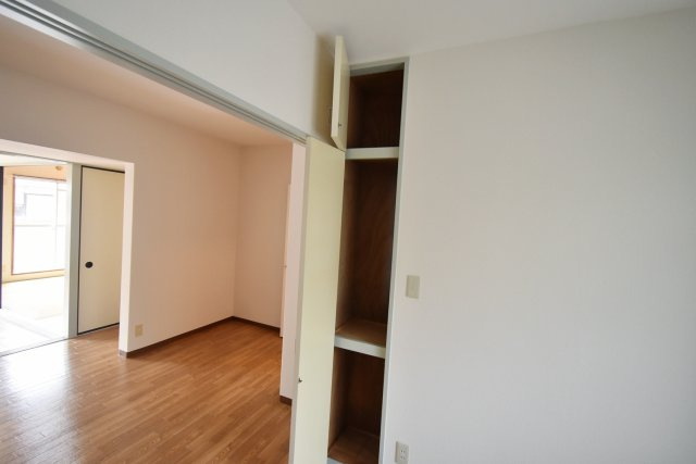 メゾンアイリスの内装