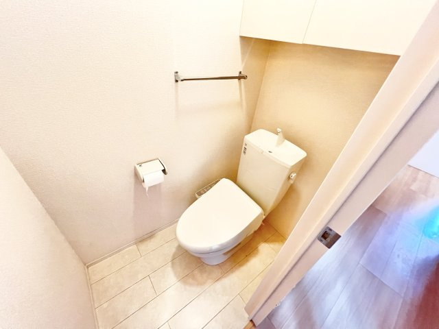 サザンハート吉岡のトイレ|※別部屋参考写真