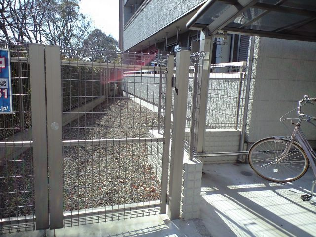 メゾン　コンフォールのその他共用部分|物件南側